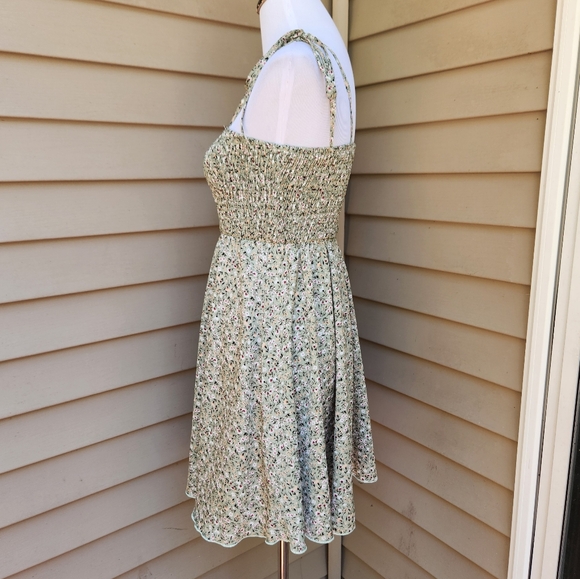 SHEIN Green Ditsy Floral Print Mini Dress Tie Spaghetti Straps Smocked - Picture 7 of 11